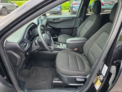 Used 2025 Ford Escape Active AWD/4WD image 15