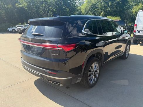 Used 2025 Buick Enclave Preferred w/ Power Package AWD/4WD image 7