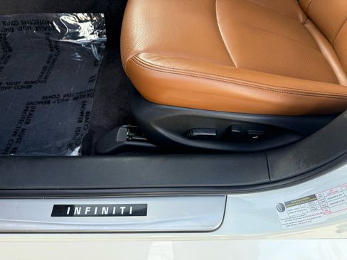 Used 2024 INFINITI Q50 Sensory image 27