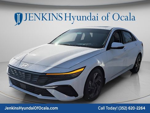 New 2026 Hyundai Elantra Limited FWD image 9