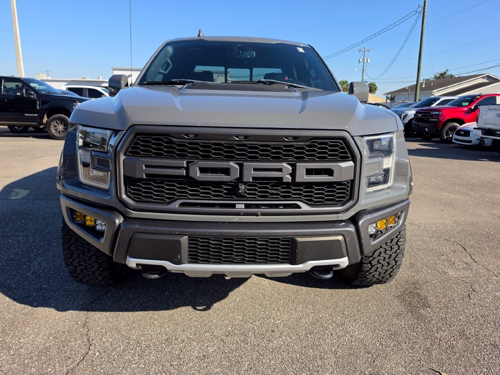 Used 2020 Ford F150 Raptor w/ Equipment Group 802A Luxury AWD/4WD image 11