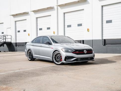 Used 2020 Volkswagen Jetta GLI Autobahn image 36