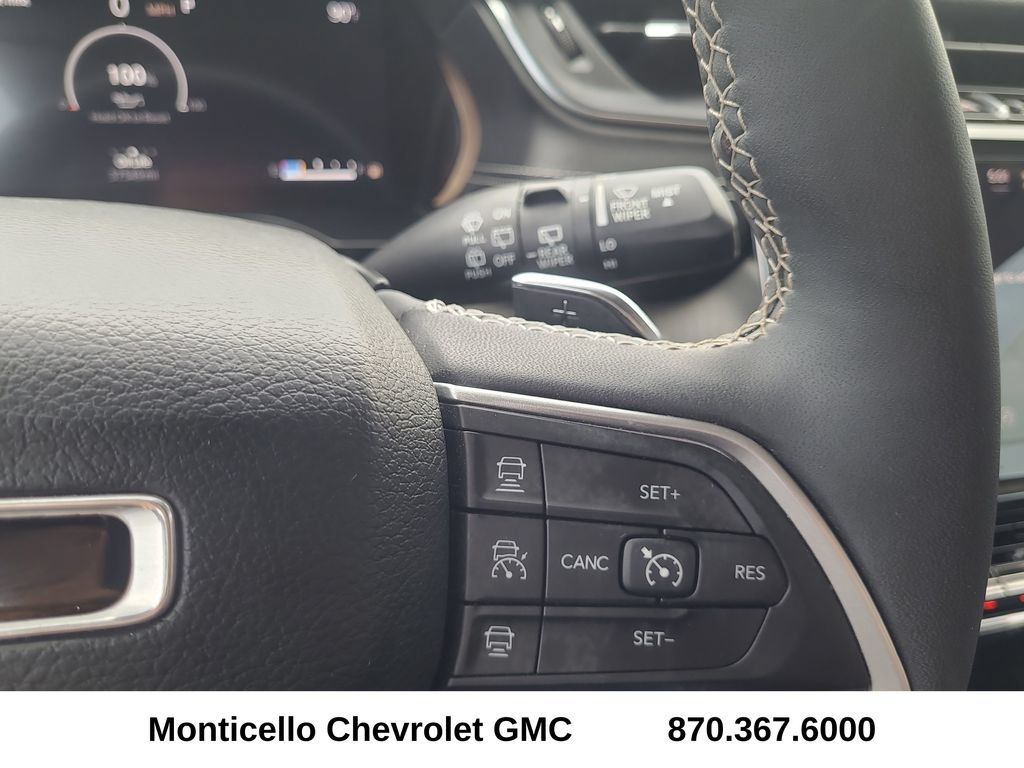 Used 2023 Jeep Grand Cherokee Laredo w/ Luxury Tech Group I AWD/4WD image 20