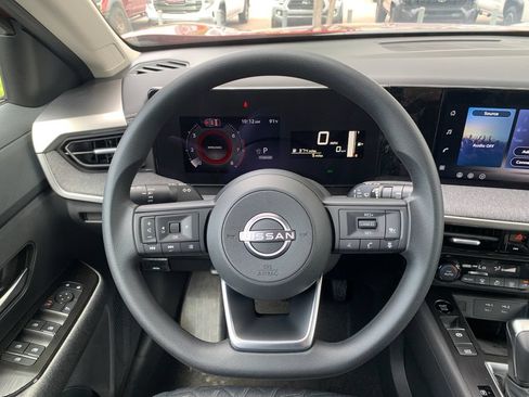New 2026 Nissan Kicks SV FWD image 8