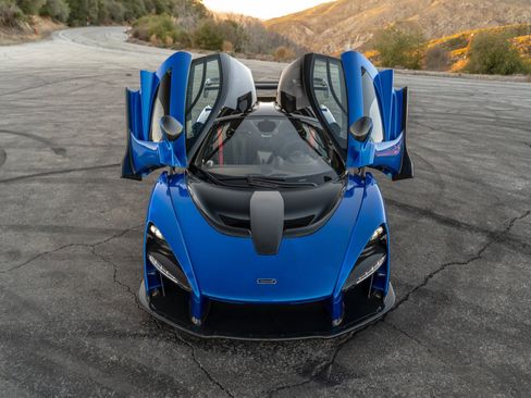 Used 2019 McLaren Senna Coupe ULTRA RARE Only 1685 Mil image 97