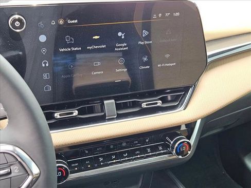 New 2026 Chevrolet Equinox ACTIV FWD image 11