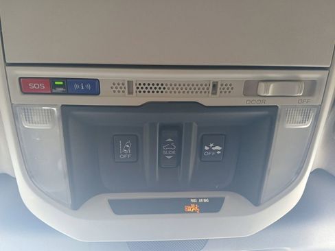 Used 2024 Subaru Forester Touring image 29