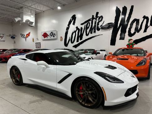 Used 2016 Chevrolet Corvette Stingray Coupe w/ 2LT Preferred Equipment Group image 27