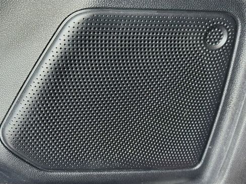 Used 2020 Ford Escape SEL image 22