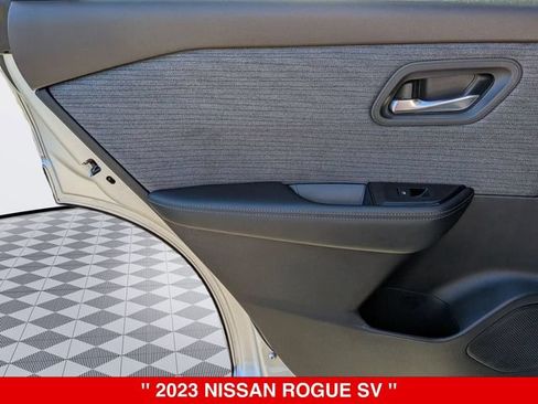 Certified 2023 Nissan Rogue SV AWD/4WD image 32