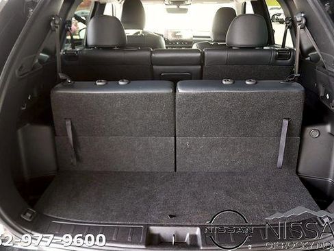 Used 2025 Mitsubishi Outlander SE FWD image 15