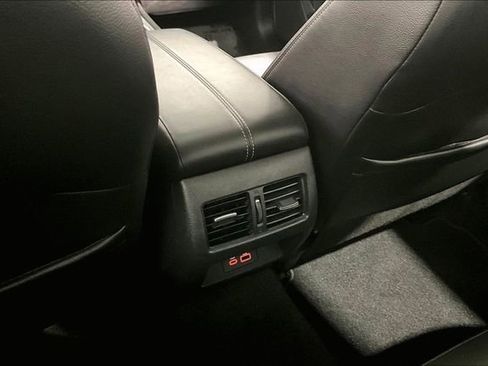 Used 2019 Nissan Altima 2.5 Platinum AWD/4WD image 10