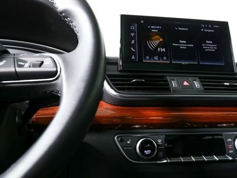 Used 2023 Audi Q5 2.0T Premium Plus w/ Premium Plus Package image 13