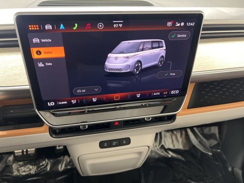 New 2025 Volkswagen ID. Buzz Pro S Plus image 22