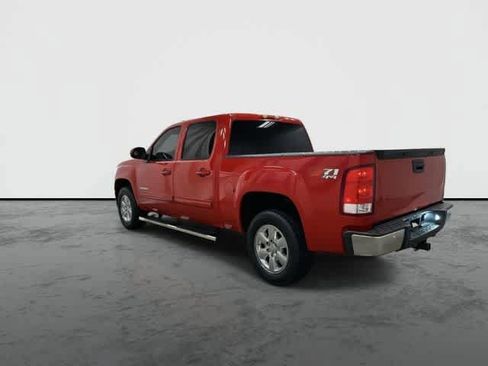 Used 2013 GMC Sierra 1500 SLT w/ SLT Convenience Package AWD/4WD image 9