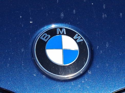 Used 2022 BMW X3 xDrive30i w/ Convenience Package AWD/4WD image 4
