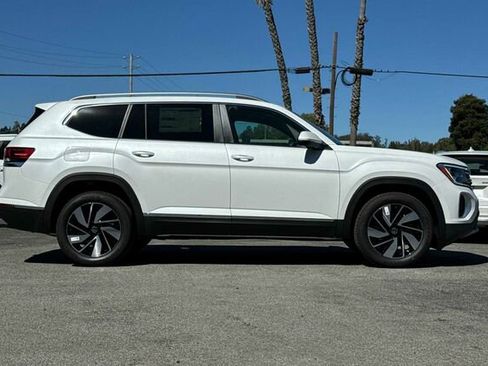 New 2026 Volkswagen Atlas SEL AWD/4WD image 3