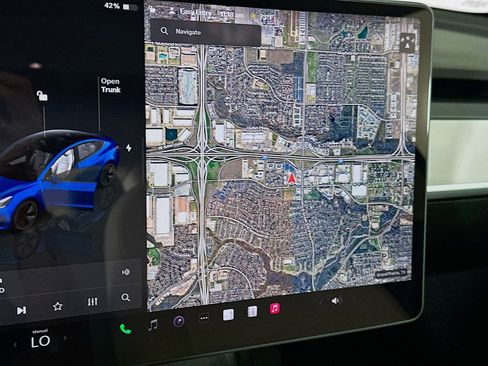 Used 2022 Tesla Model 3 Long Range image 19