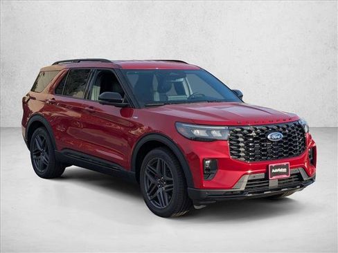New 2026 Ford Explorer ST-Line w/ ST-Line Street Pack image 7