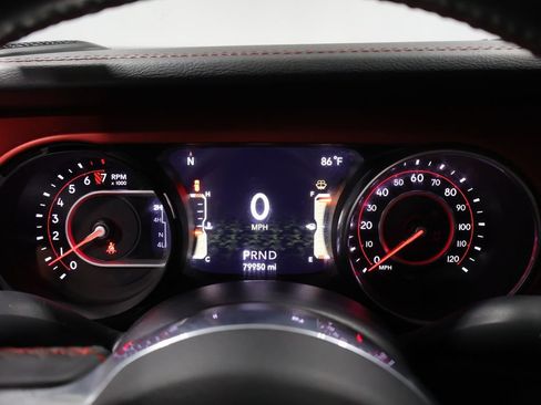 Used 2018 Jeep Wrangler Rubicon AWD/4WD image 37