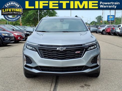 Used 2024 Chevrolet Equinox RS w/ LPO, Floor Liner Package FWD image 2
