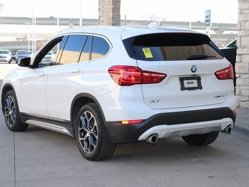 Used 2020 BMW X1 sDrive28i w/ Convenience Package image 3