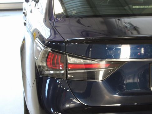 Used 2017 Lexus GS 350 AWD w/ Premium Package image 41