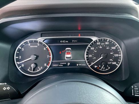 Certified 2023 Nissan Rogue S FWD image 25