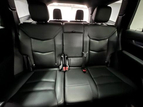 Used 2024 Cadillac XT6 Luxury w/ LPO, Floor Liner Package AWD/4WD image 19
