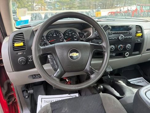 Used 2012 Chevrolet Silverado 2500 W/T w/ Snow Plow Prep Package AWD/4WD image 13