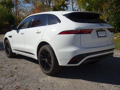 New 2025 Jaguar F-PACE R-Dynamic S image 9