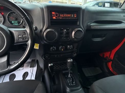 Used 2015 Jeep Wrangler Unlimited Sport w/ Quick Order Package 24S image 20