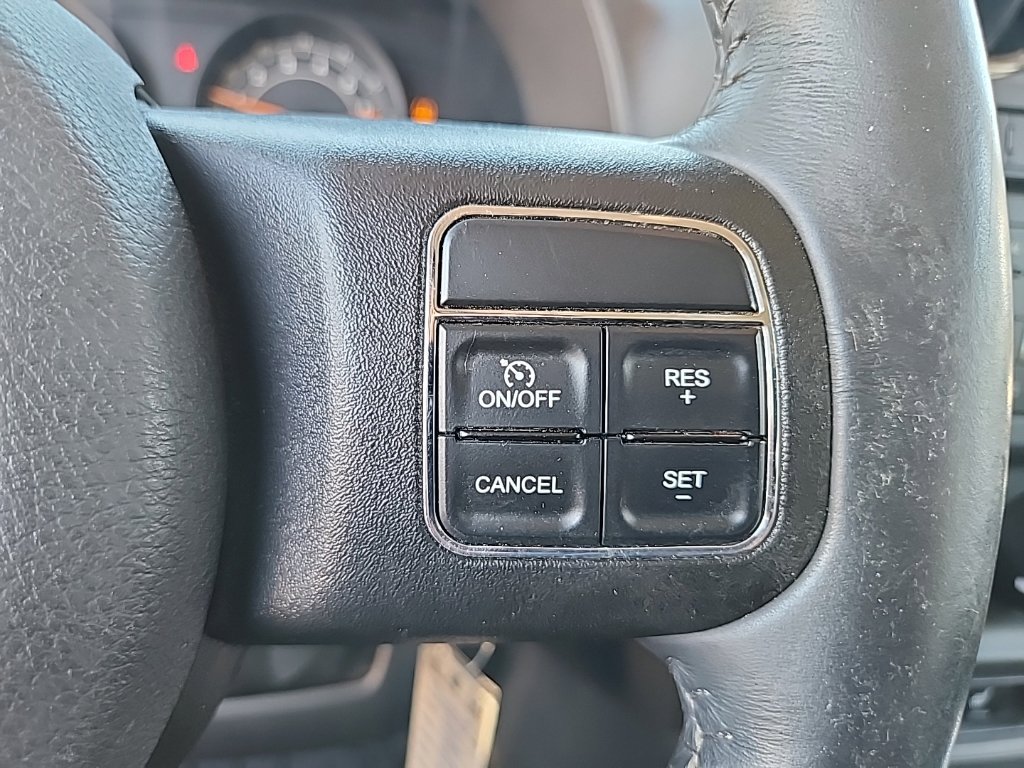 Used 2016 Jeep Patriot High Altitude AWD/4WD image 12