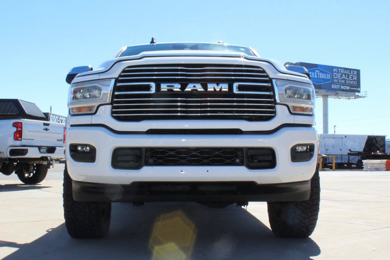 Used 2022 RAM 3500 Laramie AWD/4WD image 8