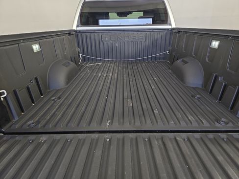 Used 2024 Toyota Tundra Limited w/ Power Package AWD/4WD image 15