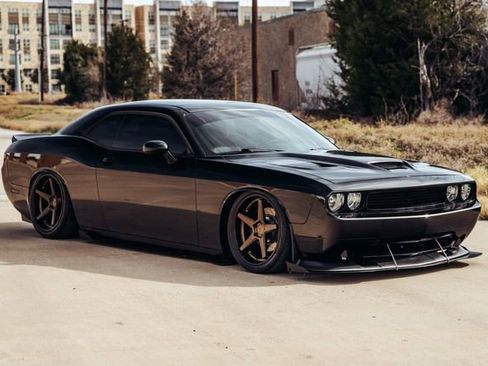 Used 2013 Dodge Challenger R/T Plus image 9