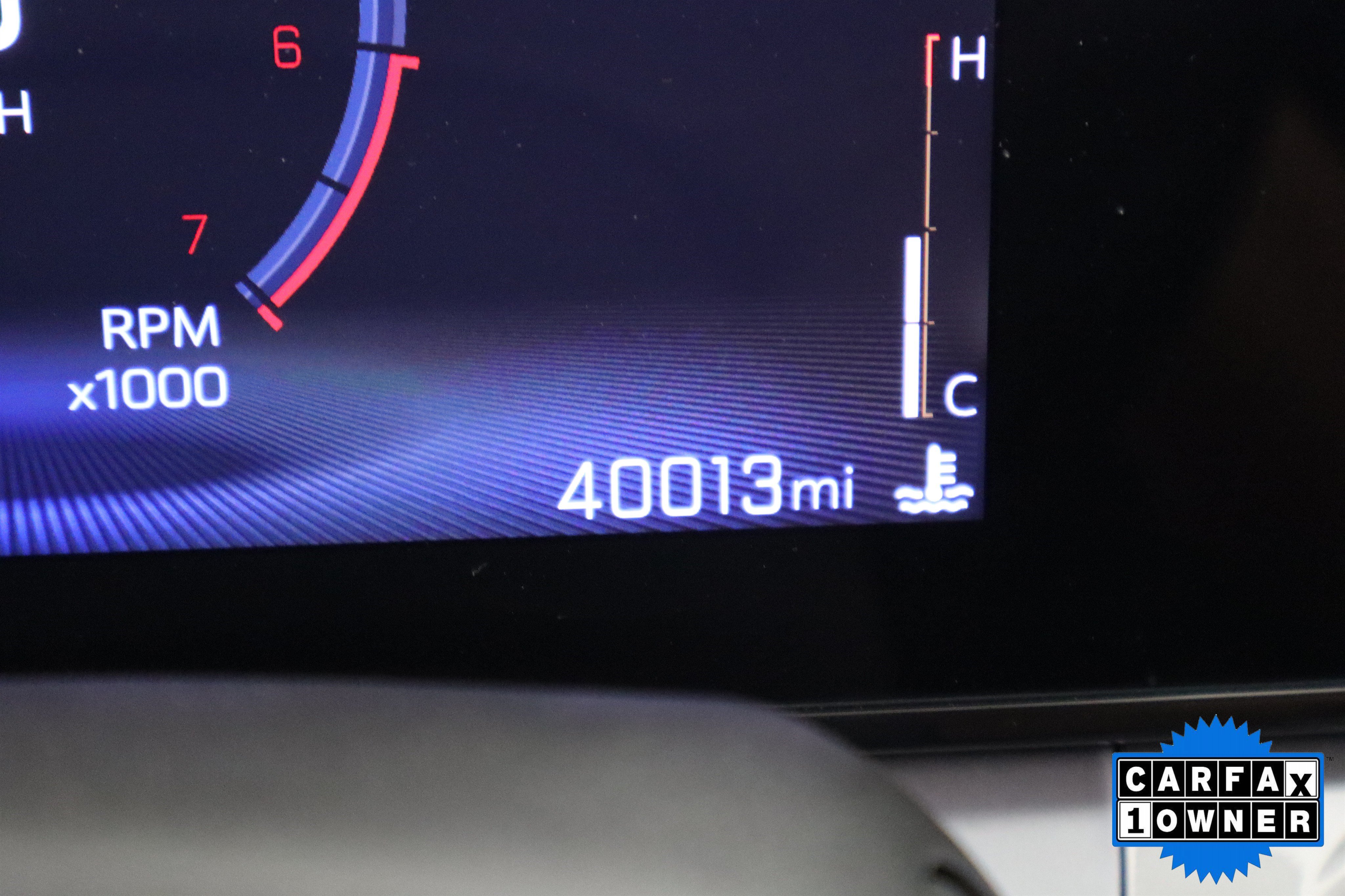 Used 2025 Chevrolet Trax LT FWD image 19