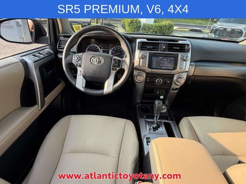 Used 2019 Toyota 4Runner SR5 Premium AWD/4WD image 10