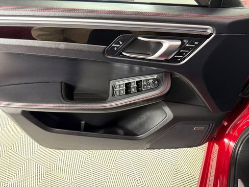 Used 2017 Porsche Macan GTS image 11