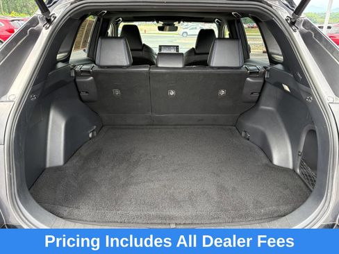 Used 2022 Toyota RAV4 XSE AWD/4WD image 10