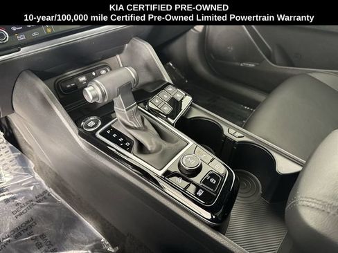 Certified 2025 Kia Sportage X-Pro Prestige AWD/4WD image 16