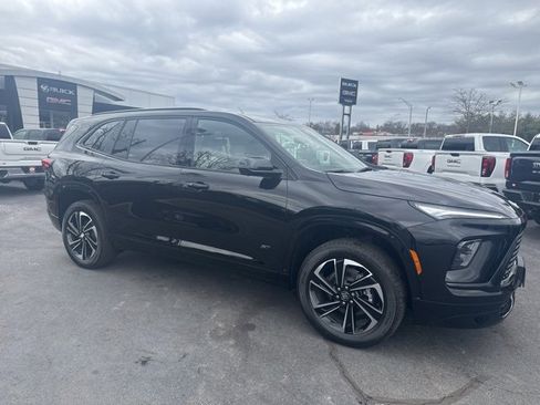 New 2025 Buick Enclave Sport Touring w/ LPO, Floor Liner Package image 29