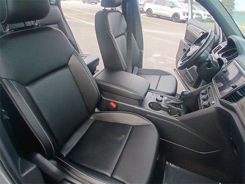 Used 2020 Volkswagen Atlas Cross Sport SE image 24