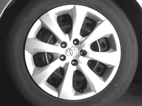 Used 2025 Toyota Corolla LE image 9