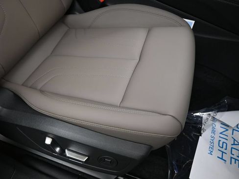 New 2026 Audi Q3 quattro 2.0T AWD/4WD image 12