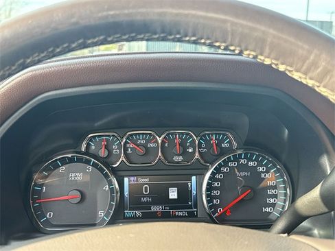 Used 2019 Chevrolet Silverado 2500 High Country w/ Duramax Plus Package image 15