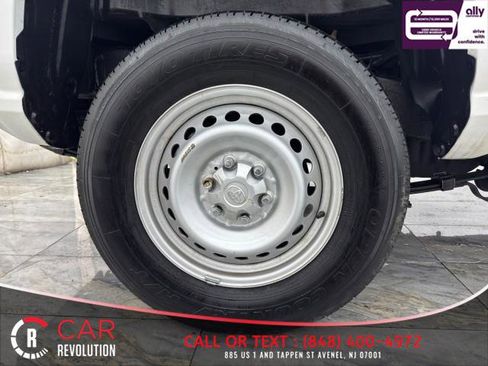 Used 2024 Toyota Tacoma SR image 10