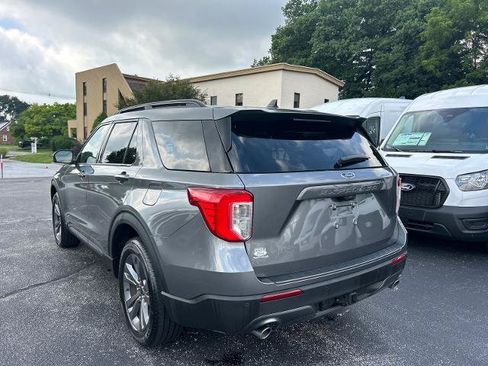 Certified 2023 Ford Explorer XLT w/ Equipment Group 202A AWD/4WD image 13