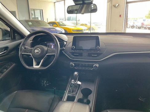 Used 2022 Nissan Altima 2.5 SR image 24