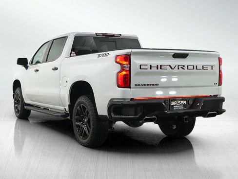 Used 2021 Chevrolet Silverado 1500 LT Trail Boss w/ Convenience Package II AWD/4WD image 3